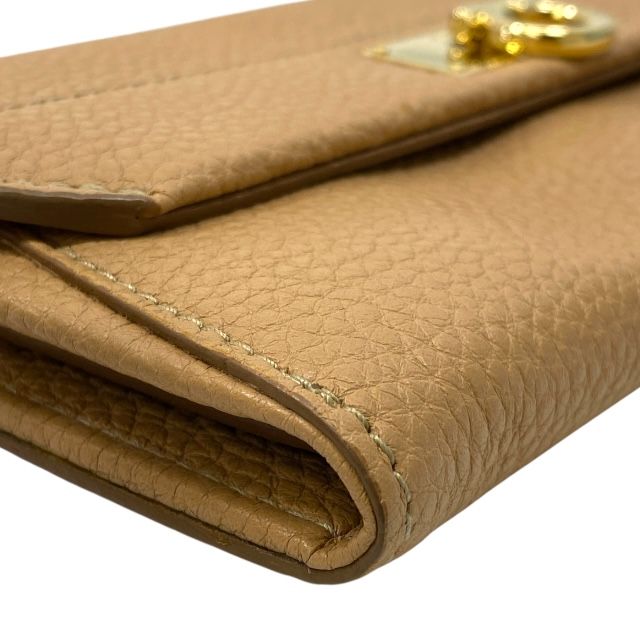 ベージュ ゴールド