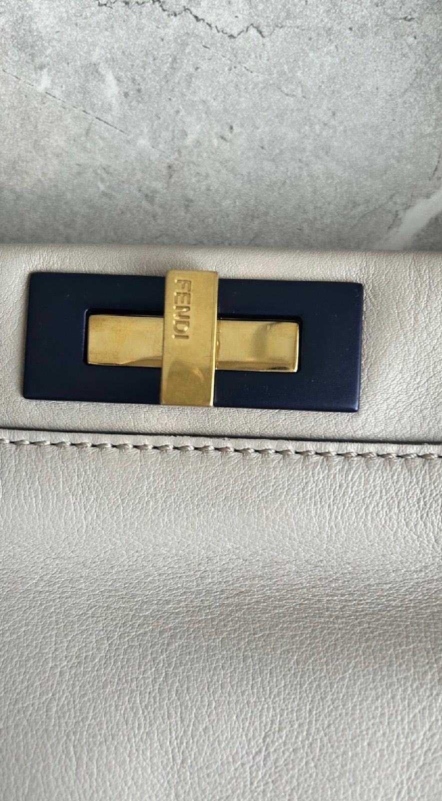 【FENDI】ピーカブー/ピンクベージュ系/ゴールド金具 FENDI】ピーカブー/ピンクベージュ系/ゴールド金具 - メルカリ