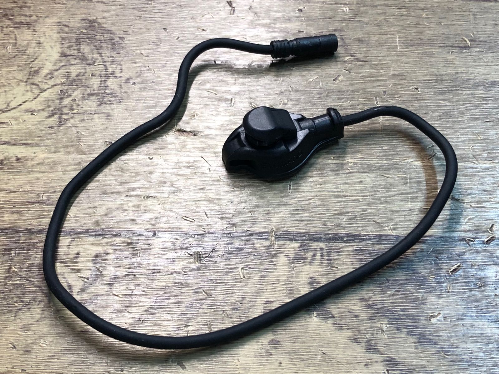 シマノ SHIMANO 電動 Di2 スプリンタースイッチ SW-R610 左右セット IS771 シマノ SHIMANO SW-R9150 電動 Di2 スプリンタースイッチ