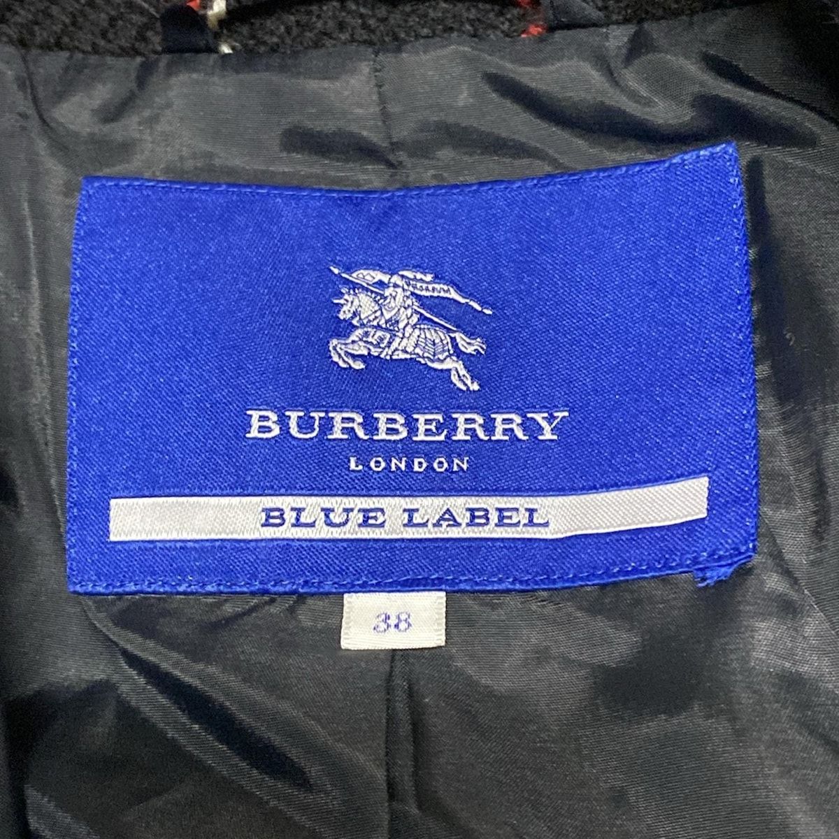 Burberry Blue Label(バーバリーブルーレーベル) Pコート サイズ