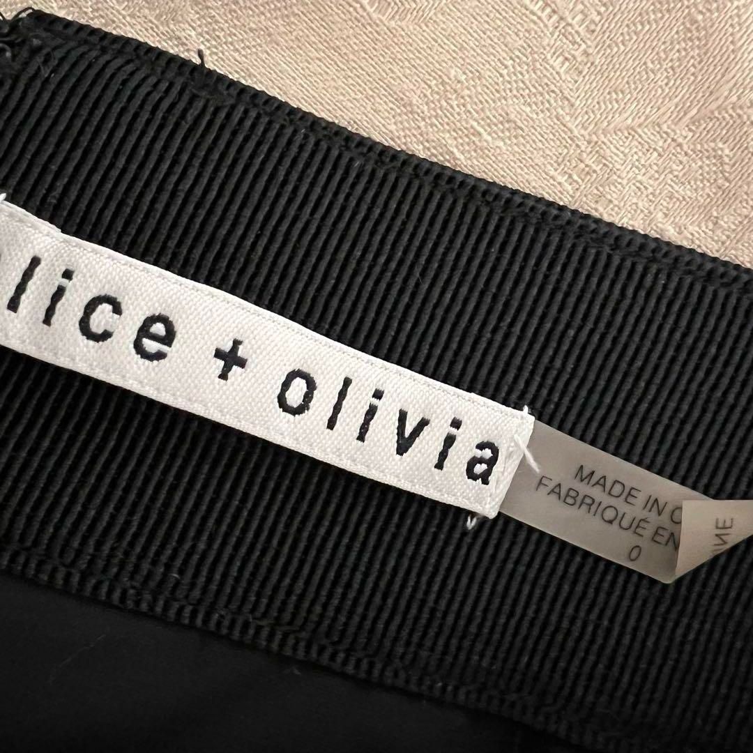 希少　美品　アリスアンドオリビア　絵画スカート スワンスカート サイズ0 希少 美品 アリスアンドオリビア 絵画スカート スワンスカート サイズ