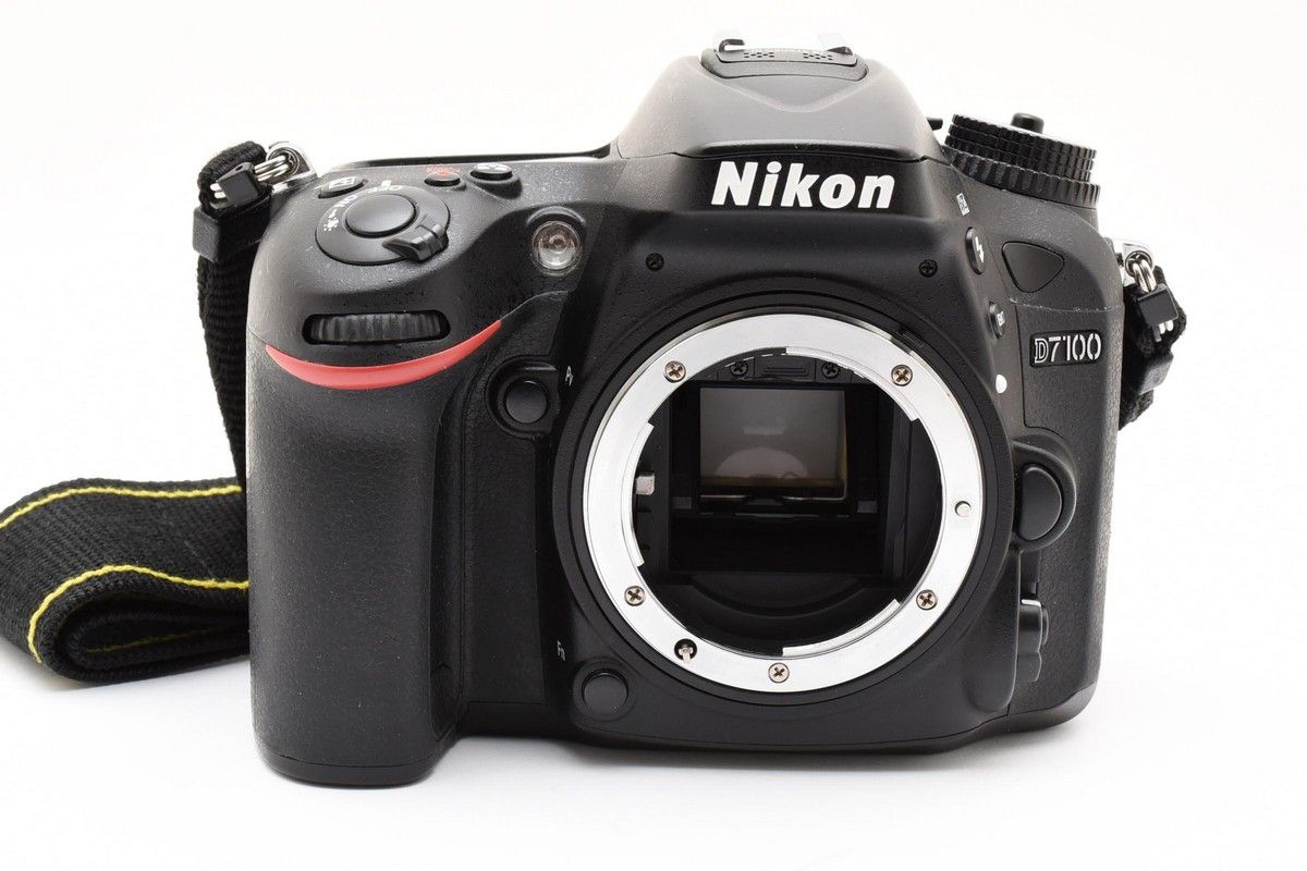 NIKON