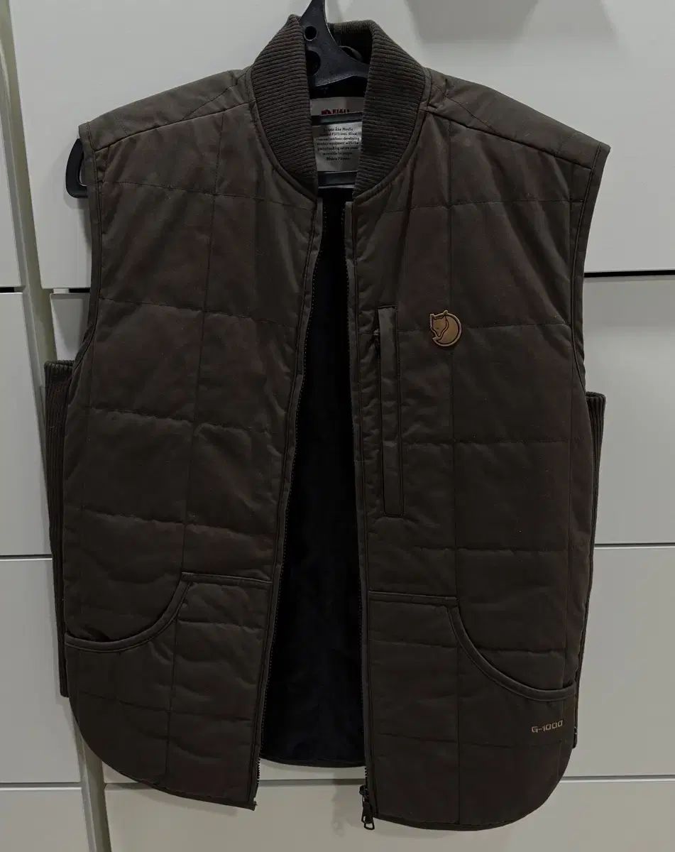 フィエラベン グリムジー ベスト S サイズ