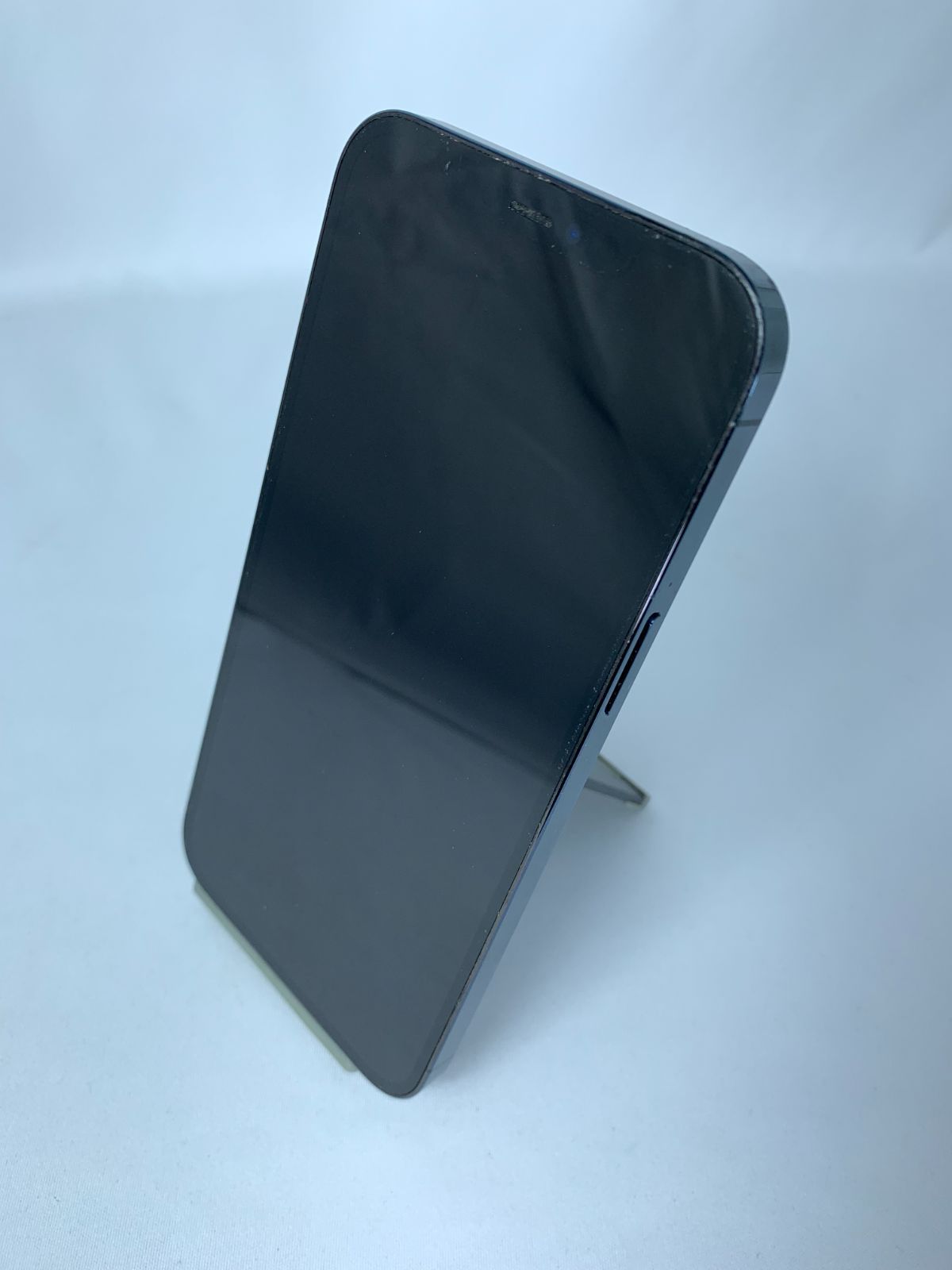 iPhone12 背面割れ　液晶画面キズあり　SIMフリー　初期化済み iPhone12 背面割れ 液晶画面キズあり SIMフリー 初期化済み