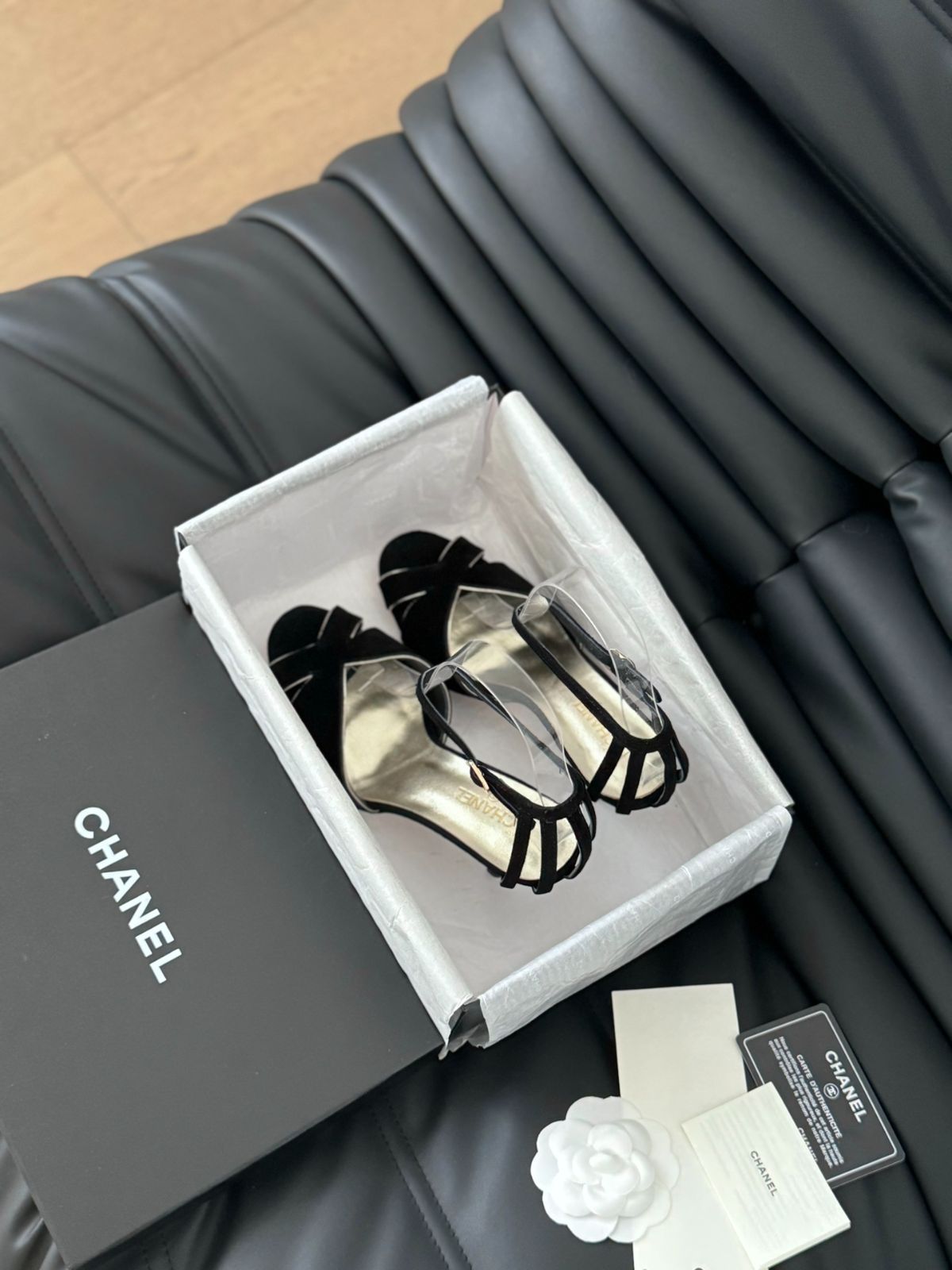 Chanel 24P ハイヒール サンダル03