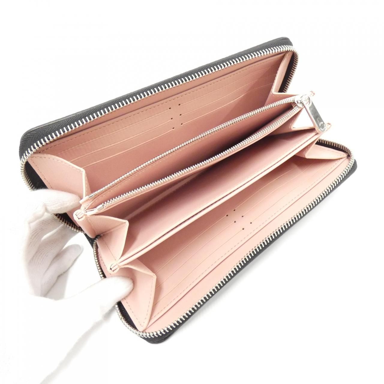 ルイヴィトン マヒナ レザー ジッピーウォレット 長財布 日本限定品