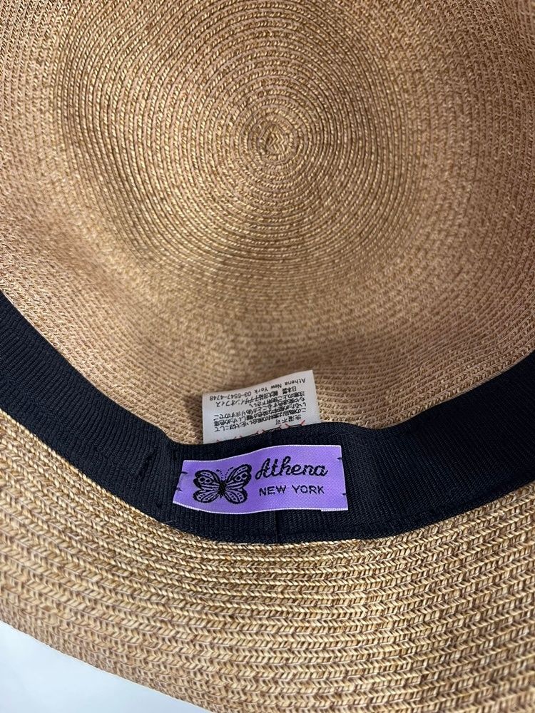 美品　アシーナニューヨーク　麦わら帽子　フラワーレースハット　花柄　白 アシーナニューヨーク Athena New York フラワー 花 レース