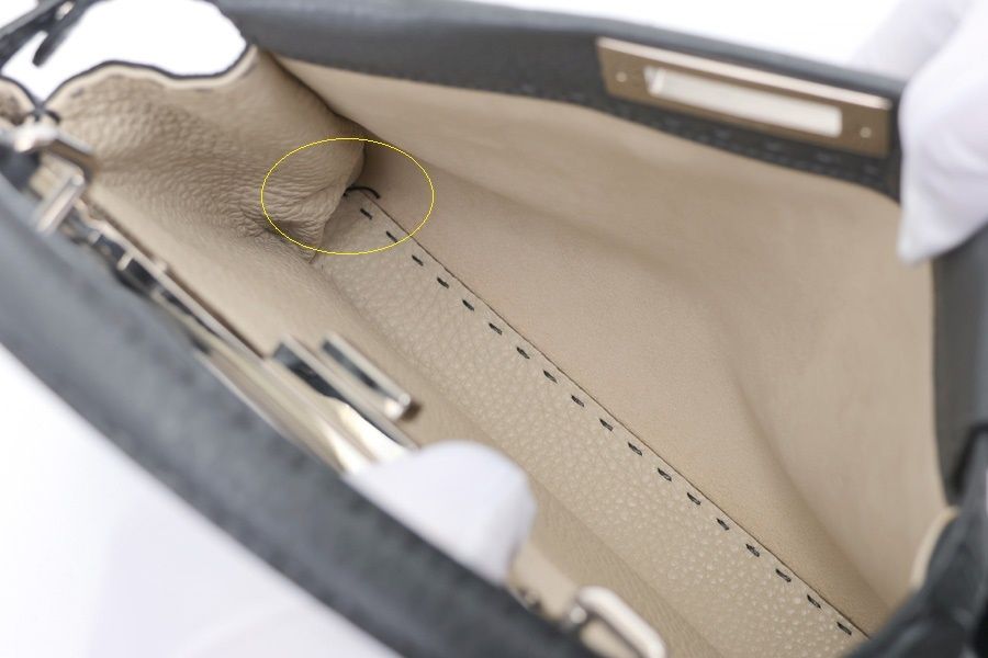 フェンディ / FENDI ピーカブー レギュラー 8BN226 セレリアレザー  