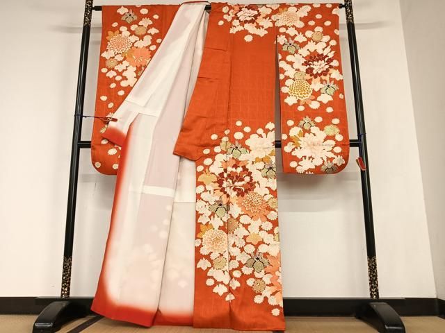 平和屋着物●豪華振袖 駒刺繍 草花文 金彩 正絹 AABC0120zg
