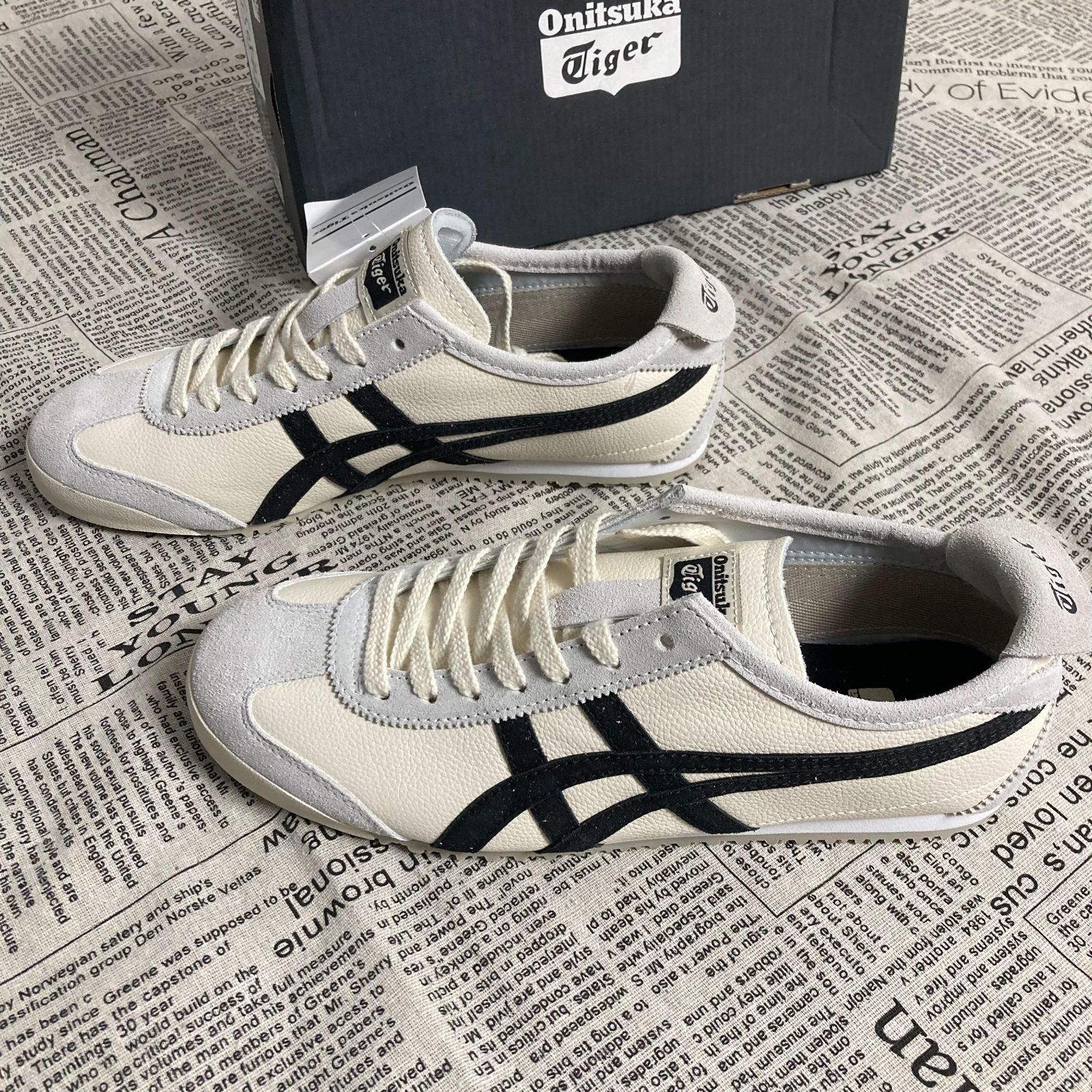 新品未使用 オニツカタイガー OnitsukaTiger イエロー Onitsuka Tiger MEXICO 66 SLIP-ON  1183B391-200 男女兼用 - メルカリ