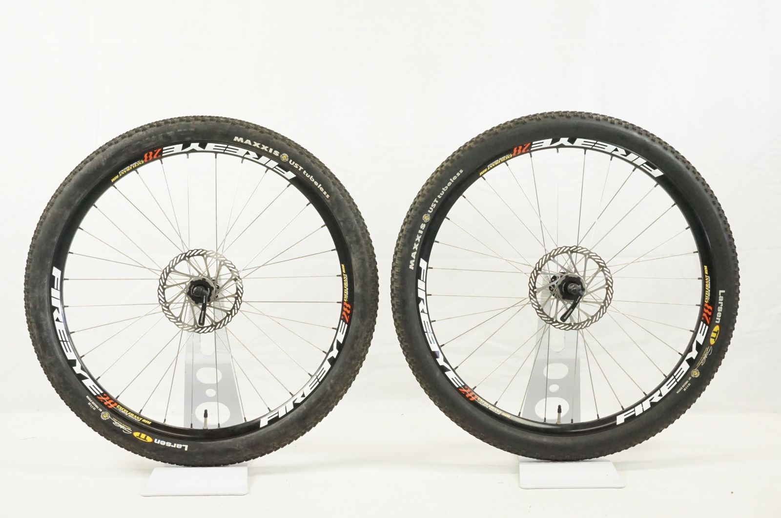 自転車ホイール タイヤセット SLX 28インチ 自転車ホイールタイヤセットSLX 28インチ