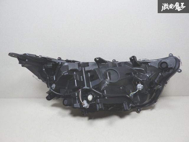 TOYOTA トヨタ 純正 MXAA52 MXAA54 RAV4 ラブ4 LED ヘッドライト