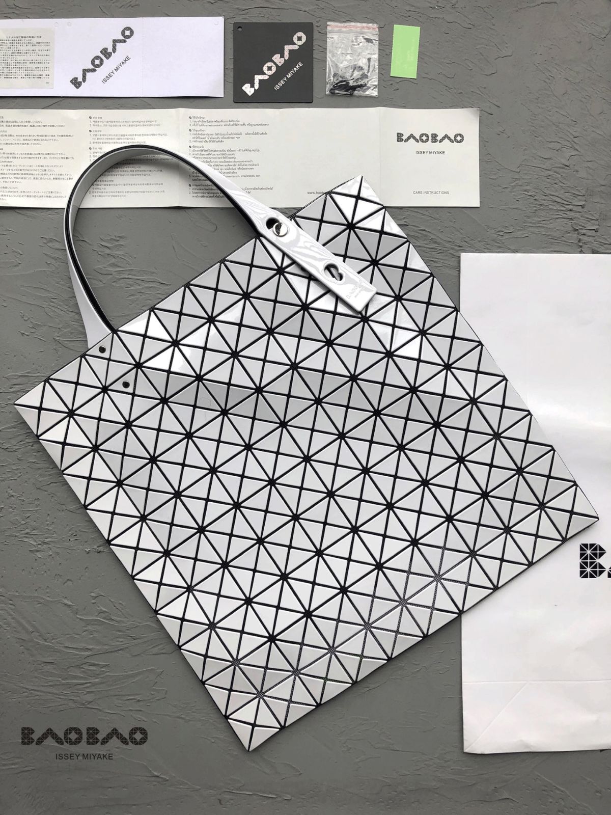 新品未使用 BAOBAO バオバオイッセイミヤケトート バッグ 10ピース×10ピース BAO BAO ISSEY MIYAKE トートバッグ