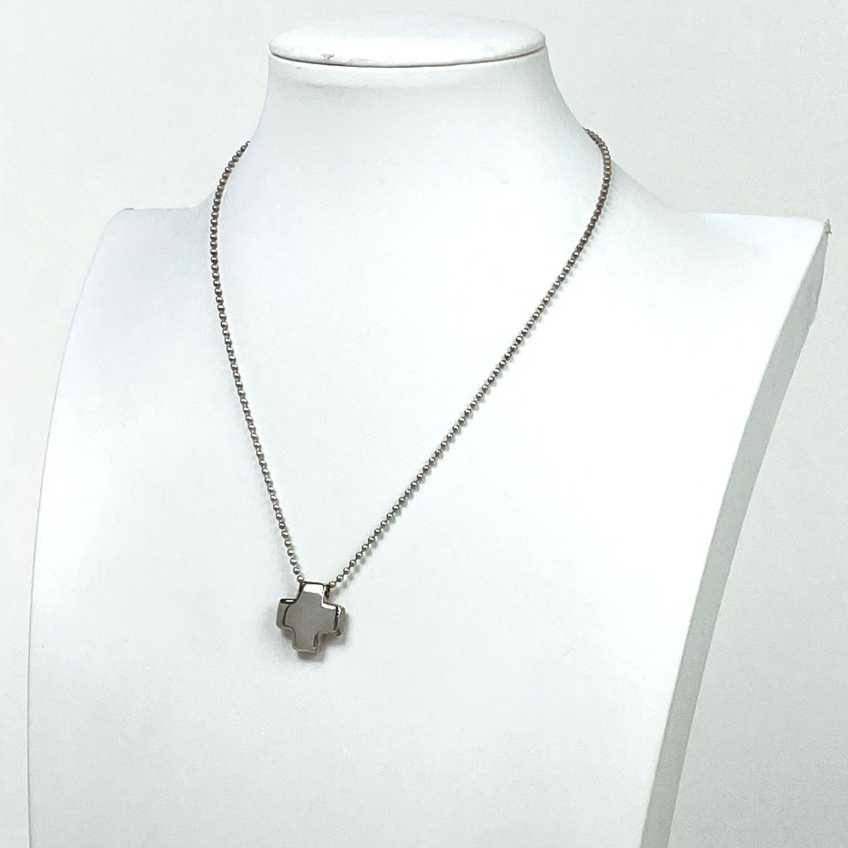 ティファニー TIFFANY&Co. ローマンクロス ネックレス ボール