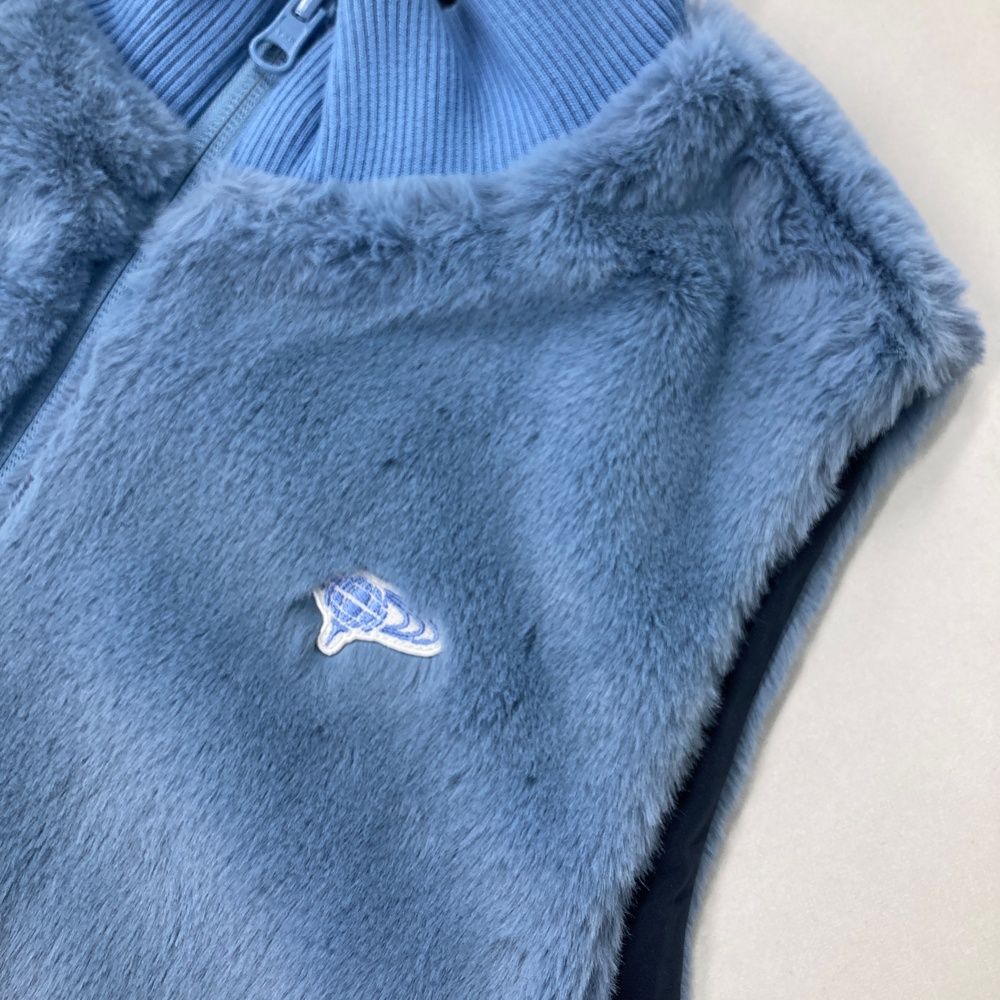 リバーシブルベスト