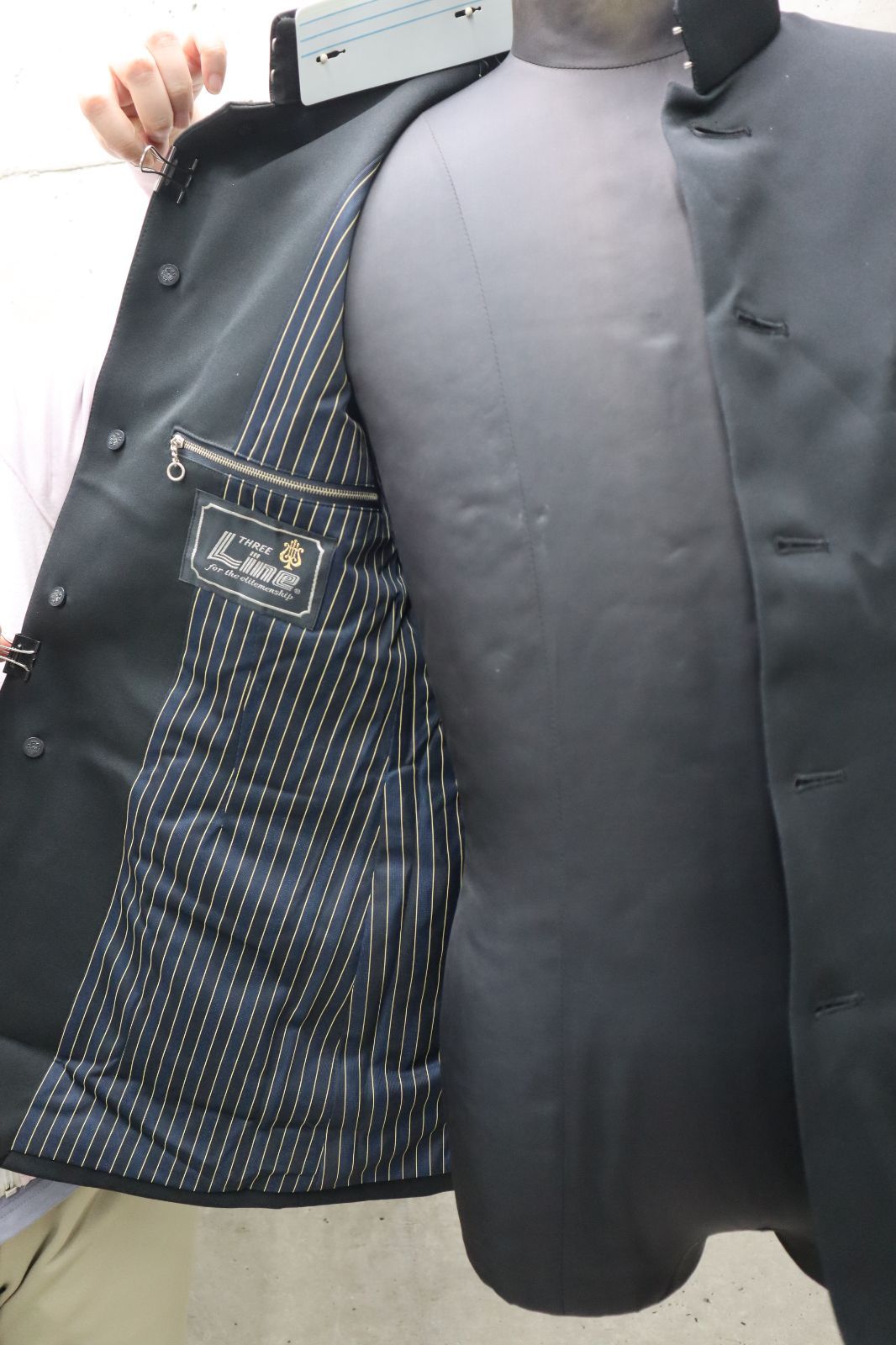 変形学生服
