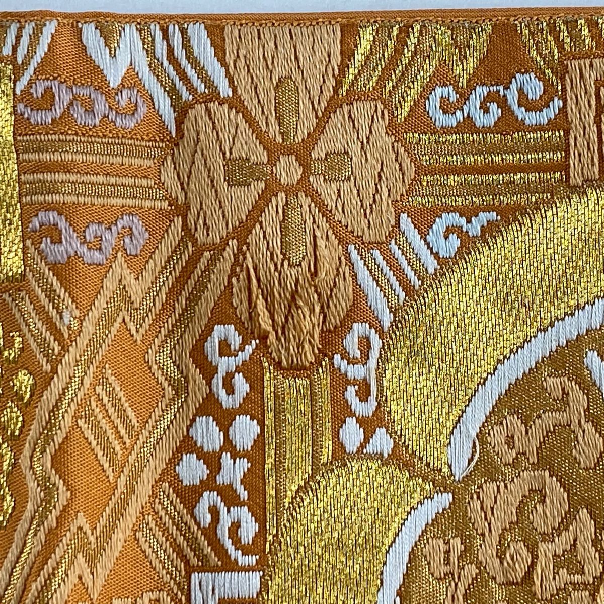 袋帯 秀品 落款 本家加納 華文 花菱 唐織 金糸 オレンジ 六通 正絹