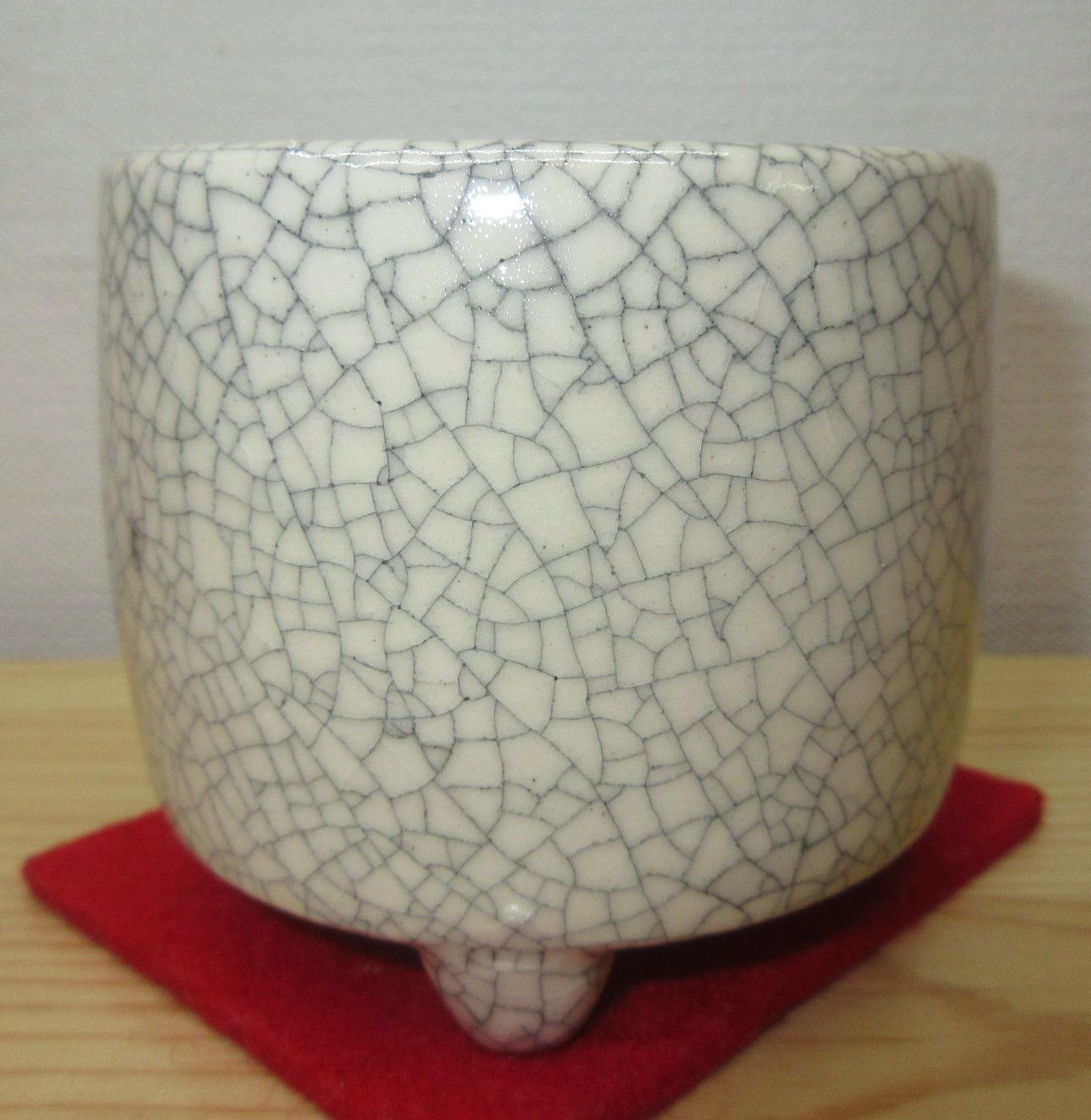 逢絢亭・新品】茶道具 七事式道具 聞香炉 白楽 貫入模様 丸形 松楽窯