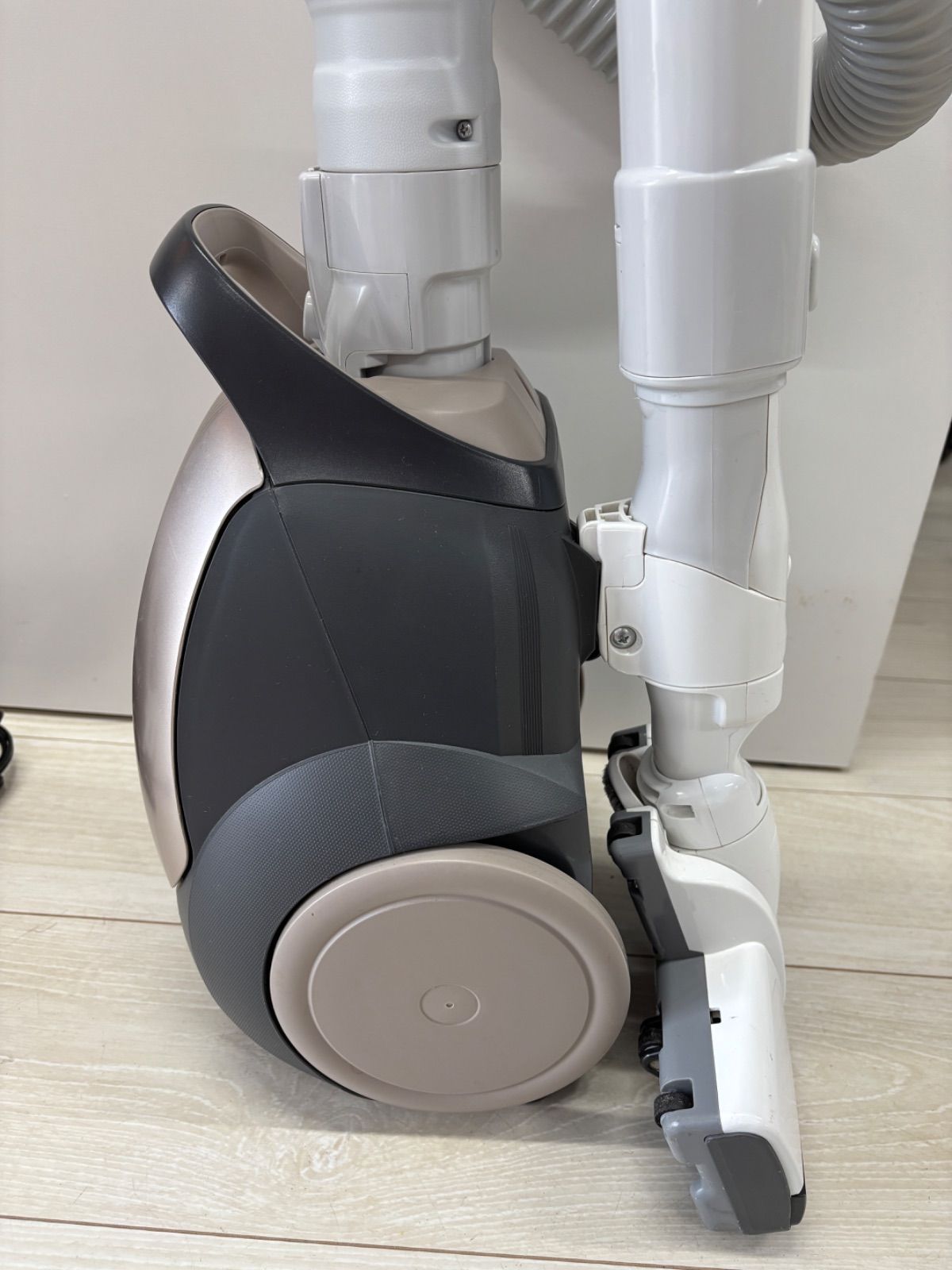 パナソニック ショップ 電気掃除機 紙パック式 MC-PK21G-N 2020年製