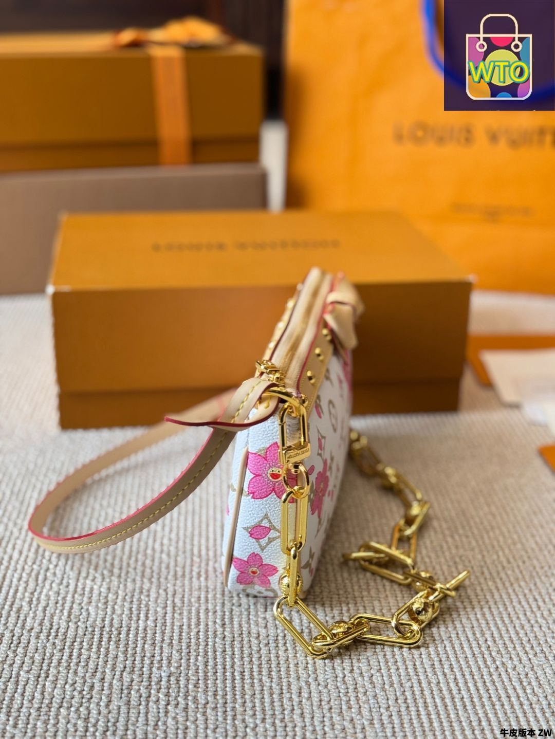 【PSA10】白桜 黄色 Cherry ルイヴィトン 非売品 LVx村上隆 今日特価】Louis Vuitton x Murakami Sakura Series Pillow Bag