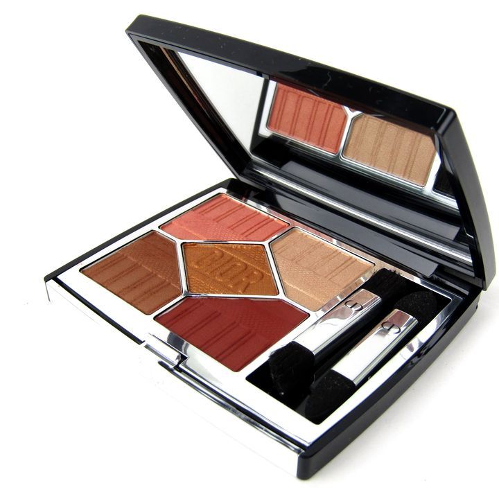 【限定！新品未使用】Dior アイシャドウ479限定品 2022夏限定コスメ】ディオールの夏が今年も熱い！サンク