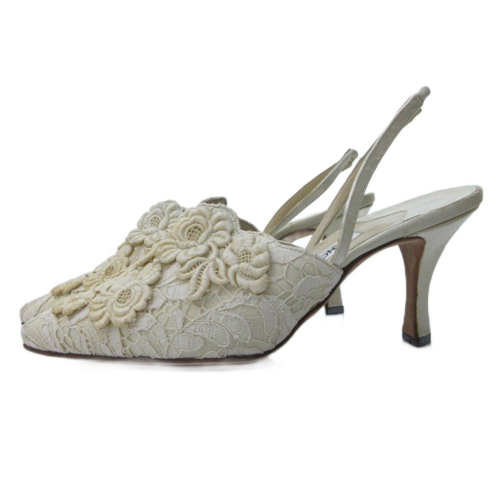 マノロブラニク MANOLO BLAHNIK ミュール サンダル フラワー刺繍 ヒール 白系 ホワイト系 37 約24cm IBO79