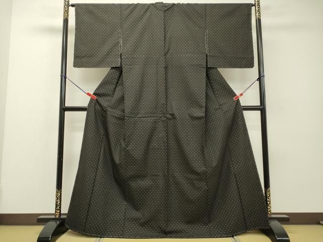 平和屋着物○本場大島紬 古代染色純泥染 奄美絣 川口織物謹製 証紙付き  