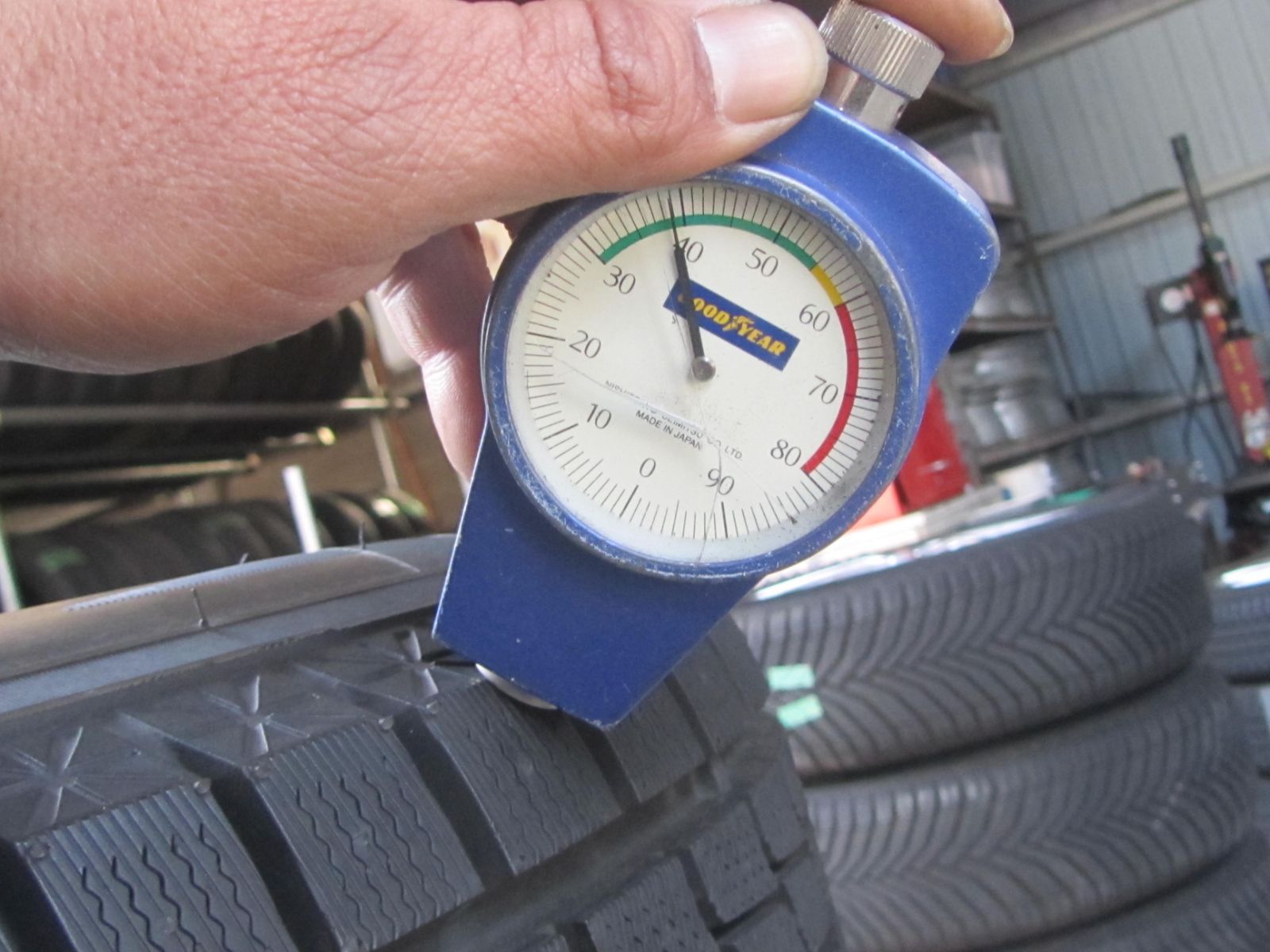 スタッドレス グッドイヤー