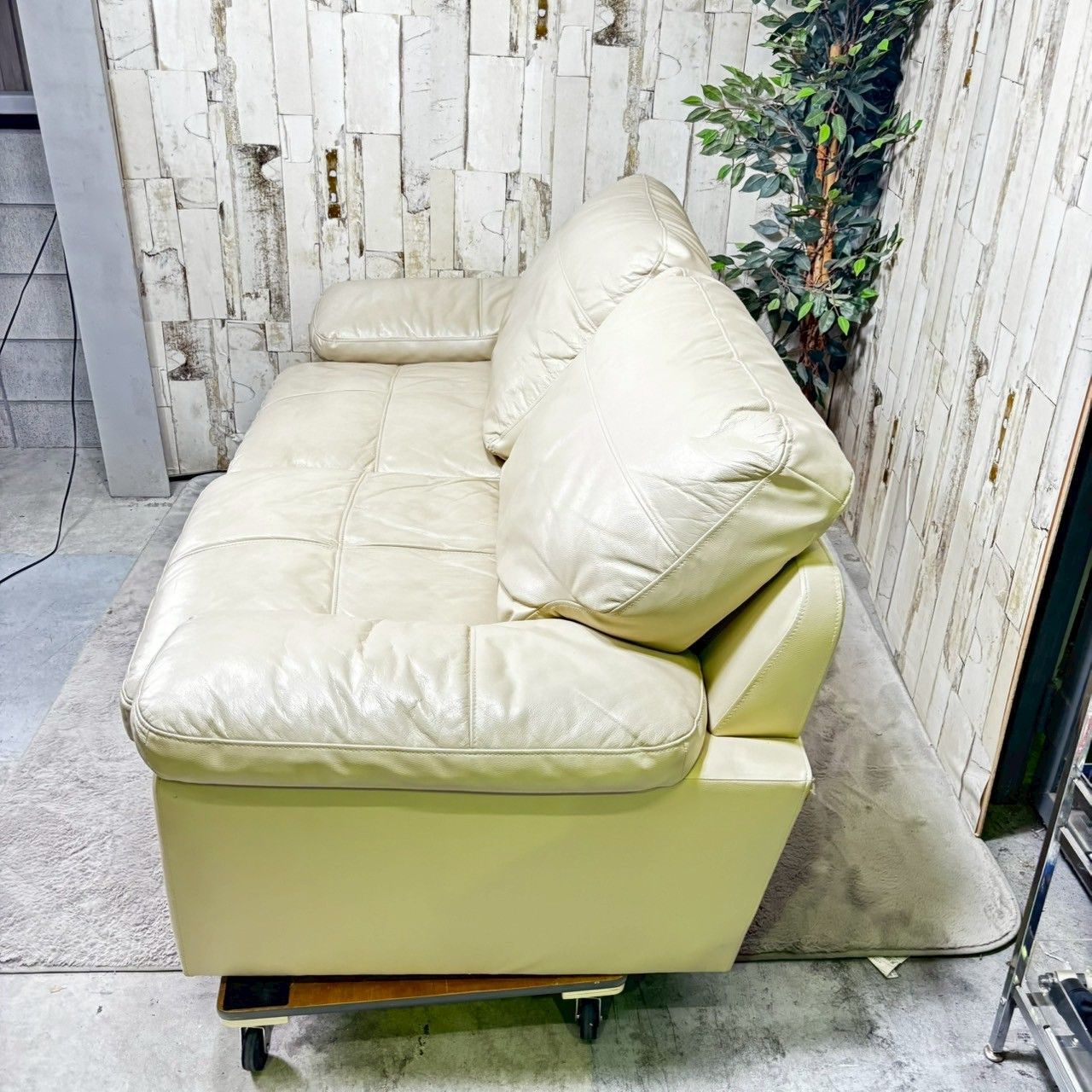 【送料込み】ニトリ　本革2人用ソファ(NステイツBE) ニトリ ソファー ソファ 2人掛け ワイドソファ(Sステイツ BE