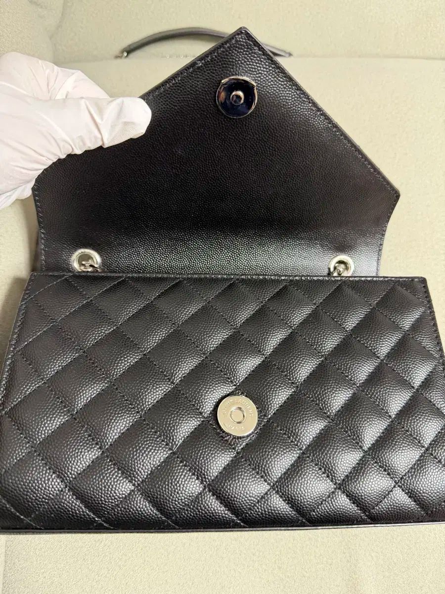 Saint Laurent サンローラン エンジェルロプ スモール チェーンバッグ ブラック 正規品