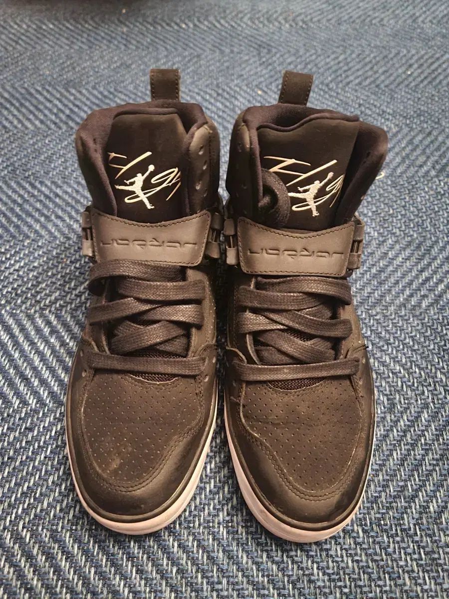 【雷市場（ポンジャン）商品韓国直送】 NIKE(ナイキ) ジョーダン 250