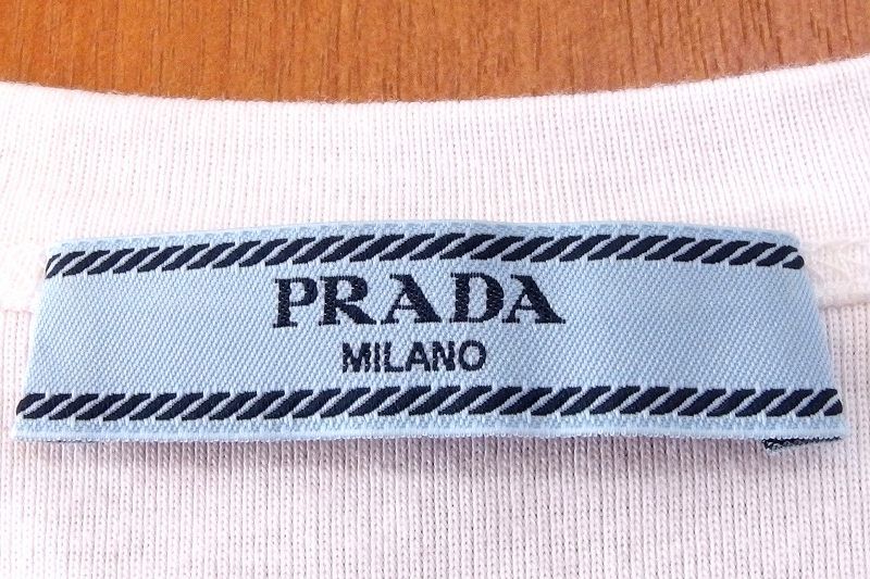 PRADA - プラダ トライアングルプレート リブニットジャージー タンクトップ 39546 2058441507.jpg?1697291142