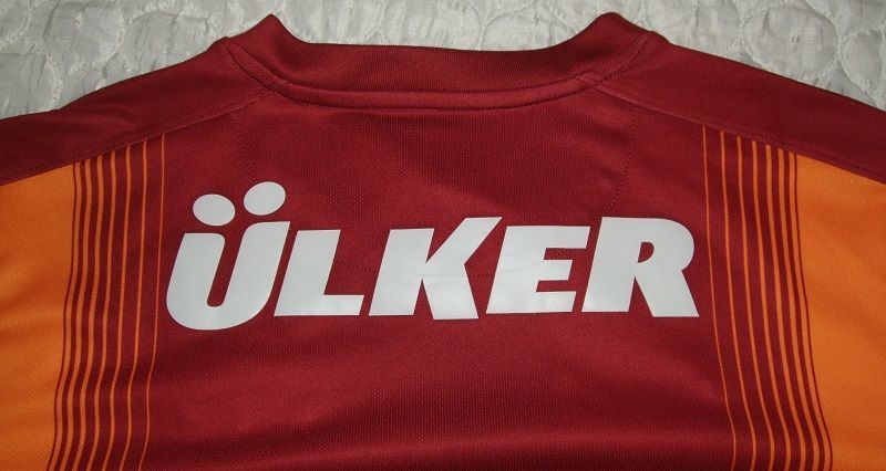 NIKE - トルコ ガラタサライSK 2014-2015 ホーム用ユニフォーム NIKE - トルコ ガラタサライSK 2014-2015 ホーム用ユニフォーム