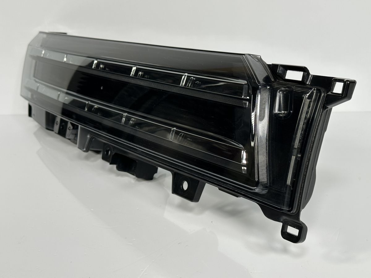 純正 左フィニッシャーランプAssy