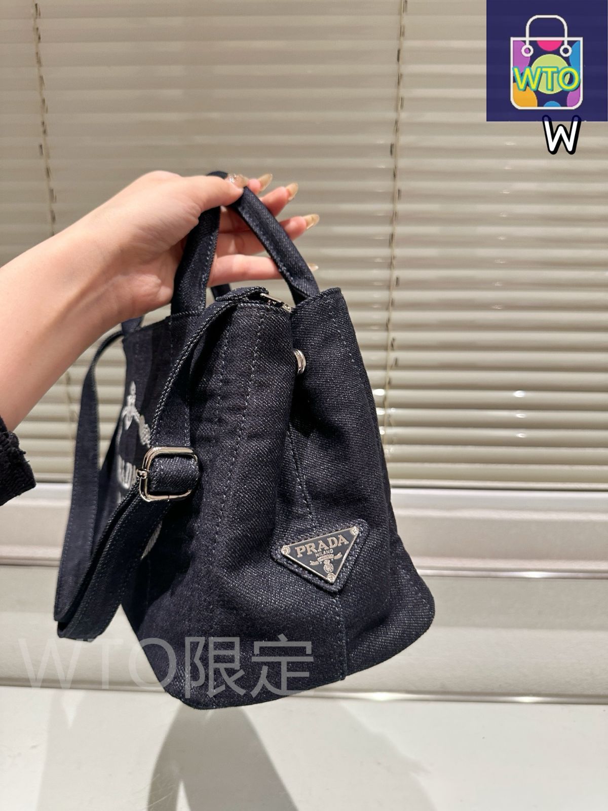 プラダ　ポーチ　カナパ　ブラック 楽天市場】【9/25限定・最大1万円OFFクーポン配布中】PRADA