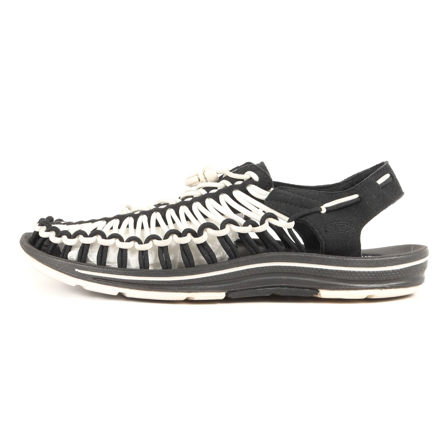 KEEN キーン UNEEK ユニーク BLACK/WHITE 黒/白