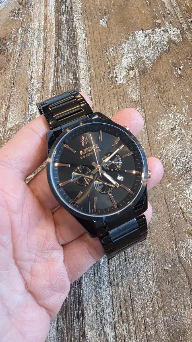 AKURTZ ブラック メタル 腕時計 エーカー