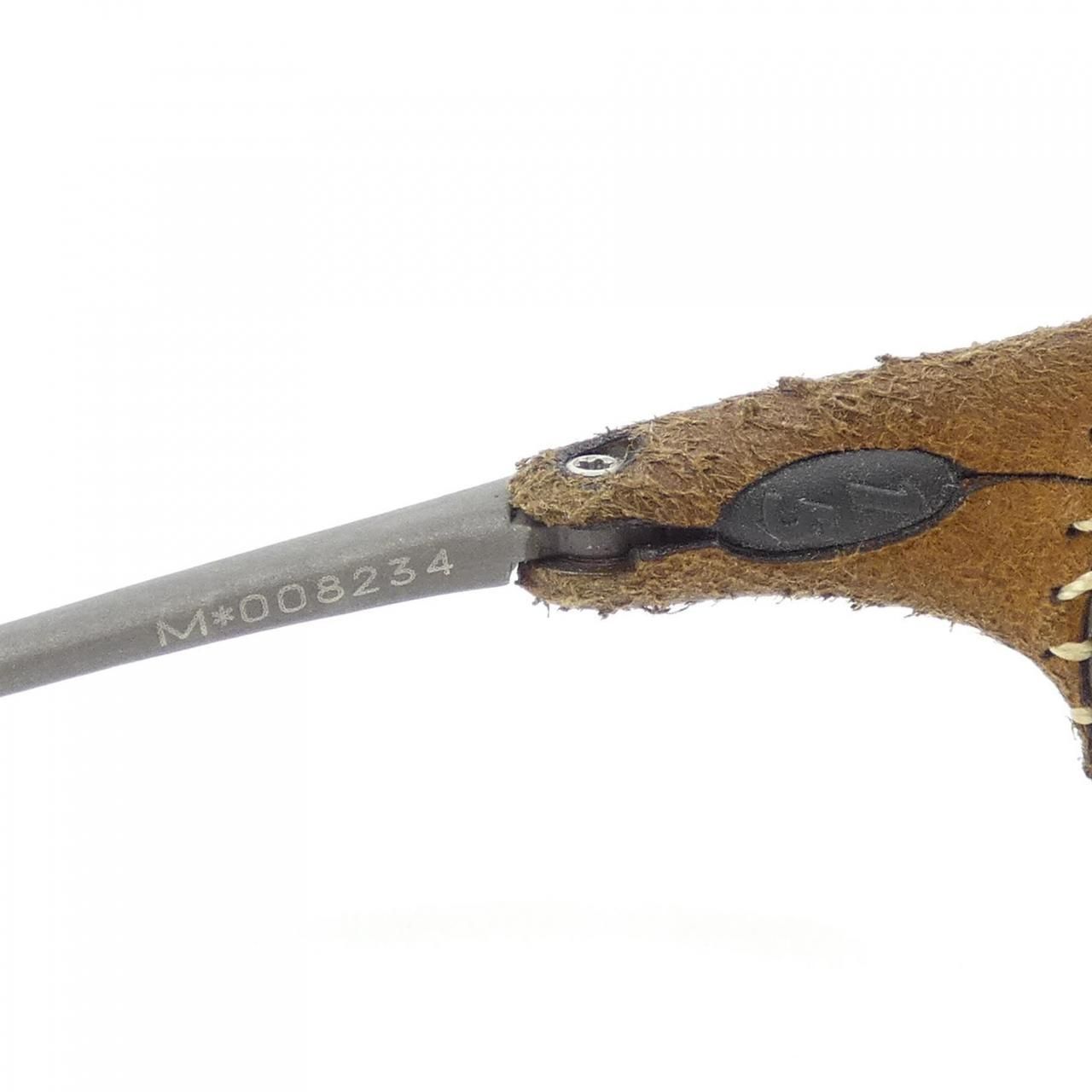 バレンシアガ/BALENCIAGA ブリトニースピアーズスタッズキャップ