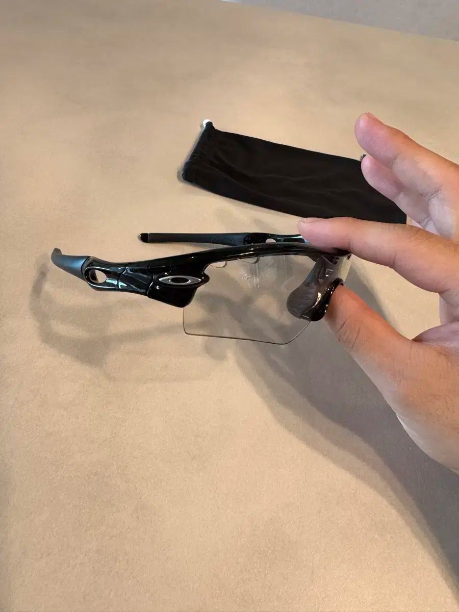 オークリー OAKLEY