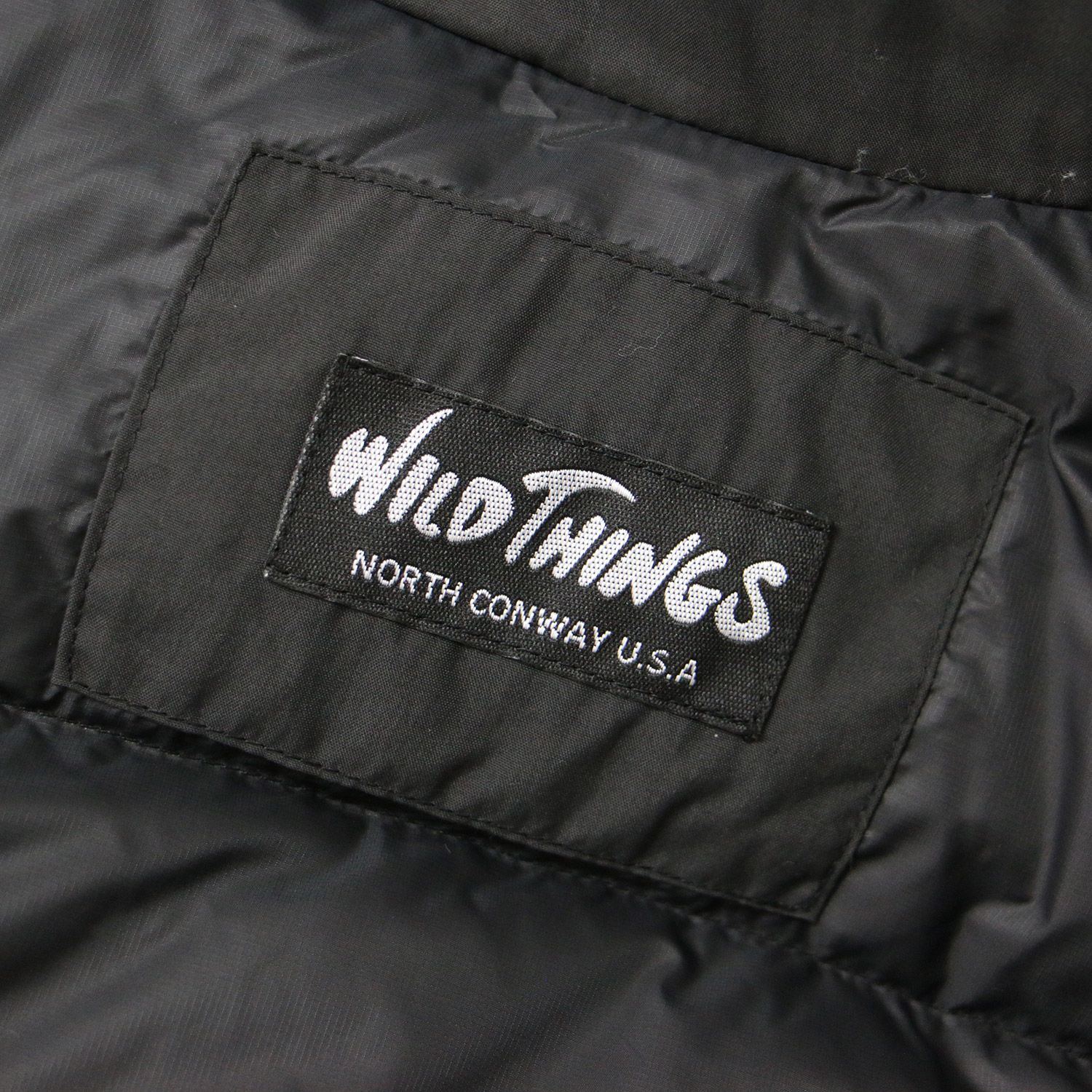 美品 Wild things ワイルド シングス バンヤードストーム 別注 ダウン