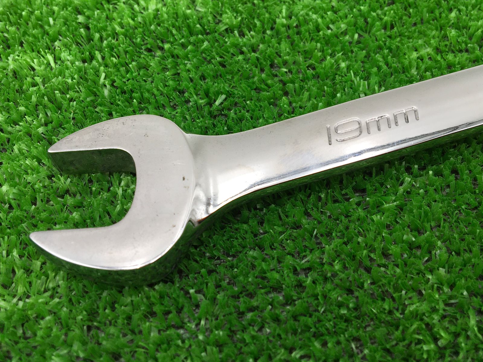 OEXM190B IT19A9ZAO5Z6