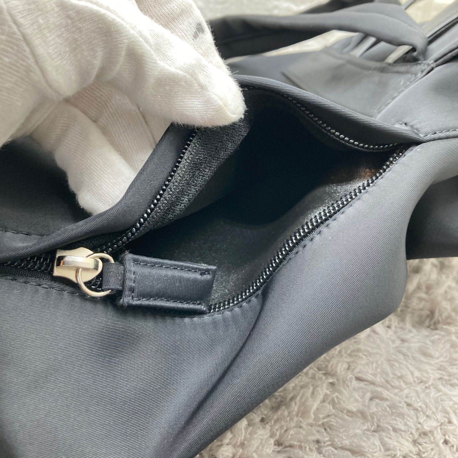 新品未使用❣️ agnes b. アニエスベー ナイロン 巾着型 リュック 