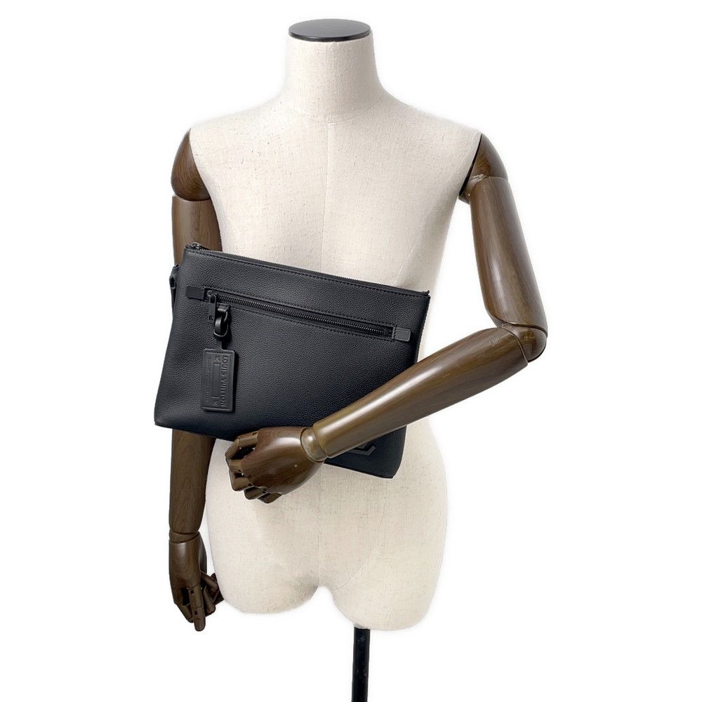 ルイヴィトン クラッチバッグ グレインレザー テイクオフ・ポーチ