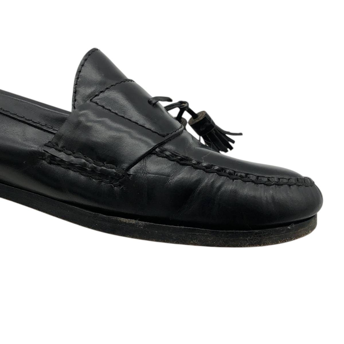 タッセルローファー