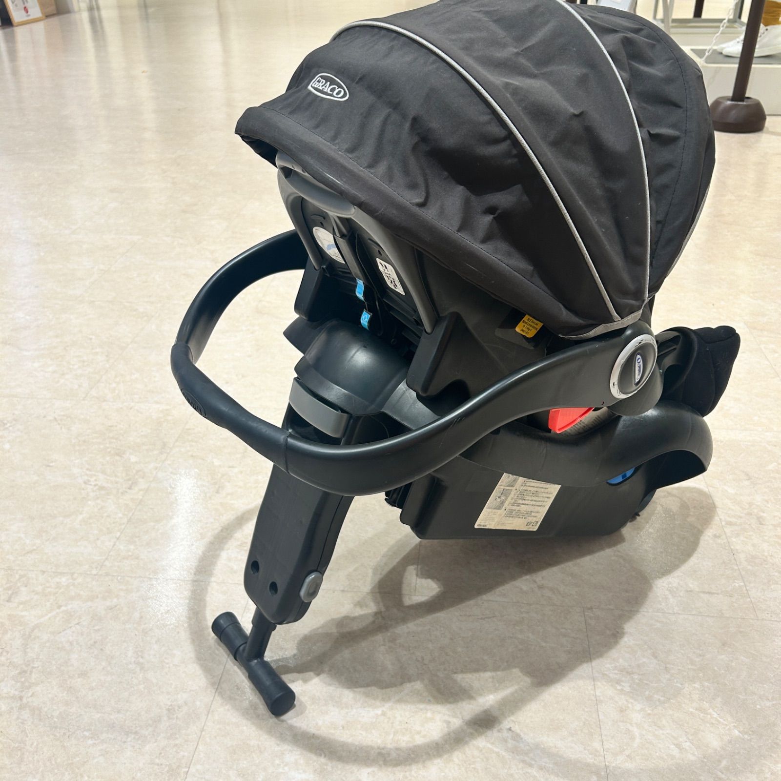 生まれのブランドで GRACO チャイルドシート ロジコ ベビーキャリー