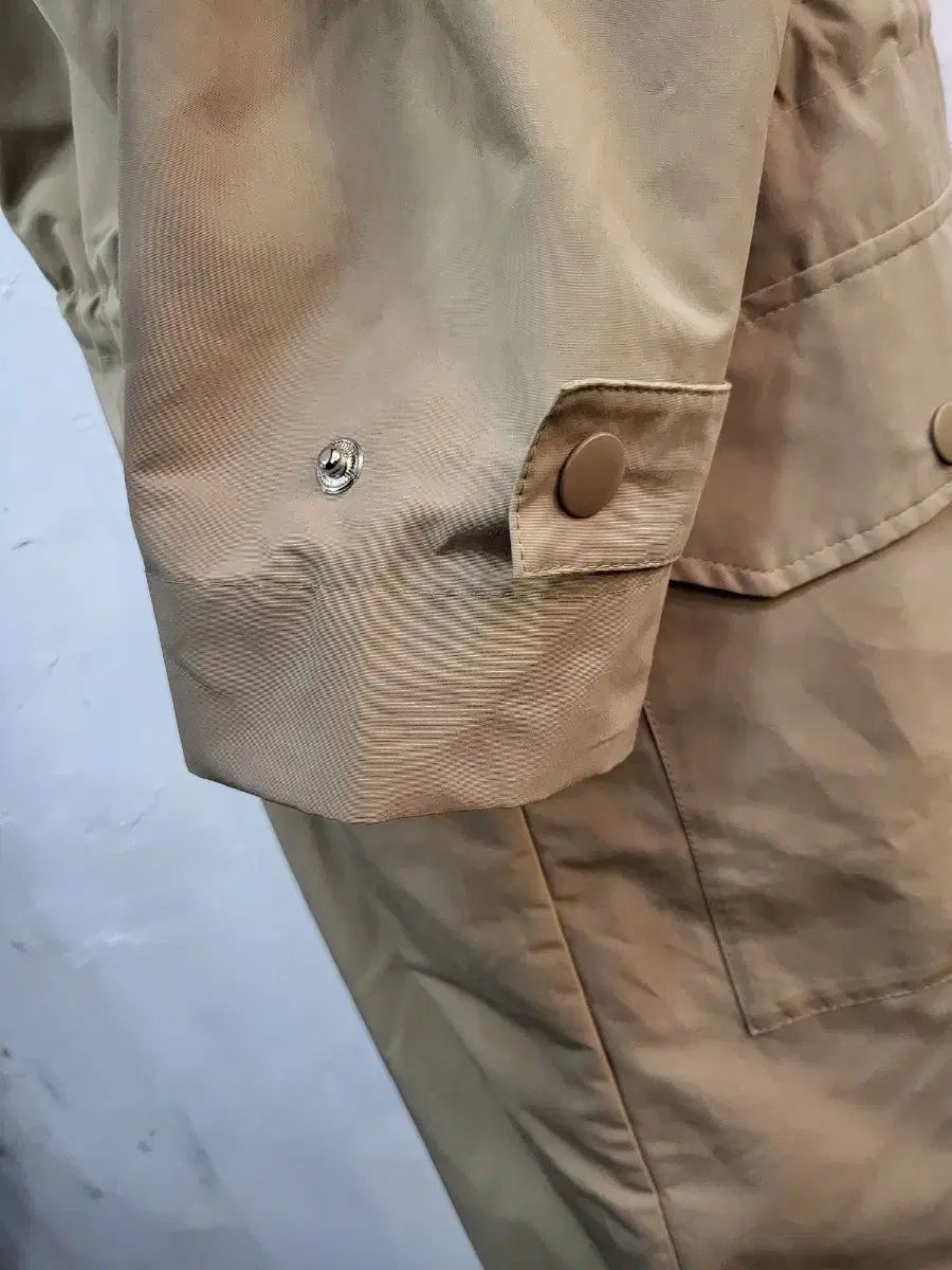 マウンテンパーカー