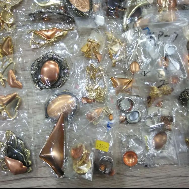 K068 七宝焼アクセサリー素材　大量100点セット 七宝焼アクセサリー2点セット(ネックレス、イヤリング) | 愛知県