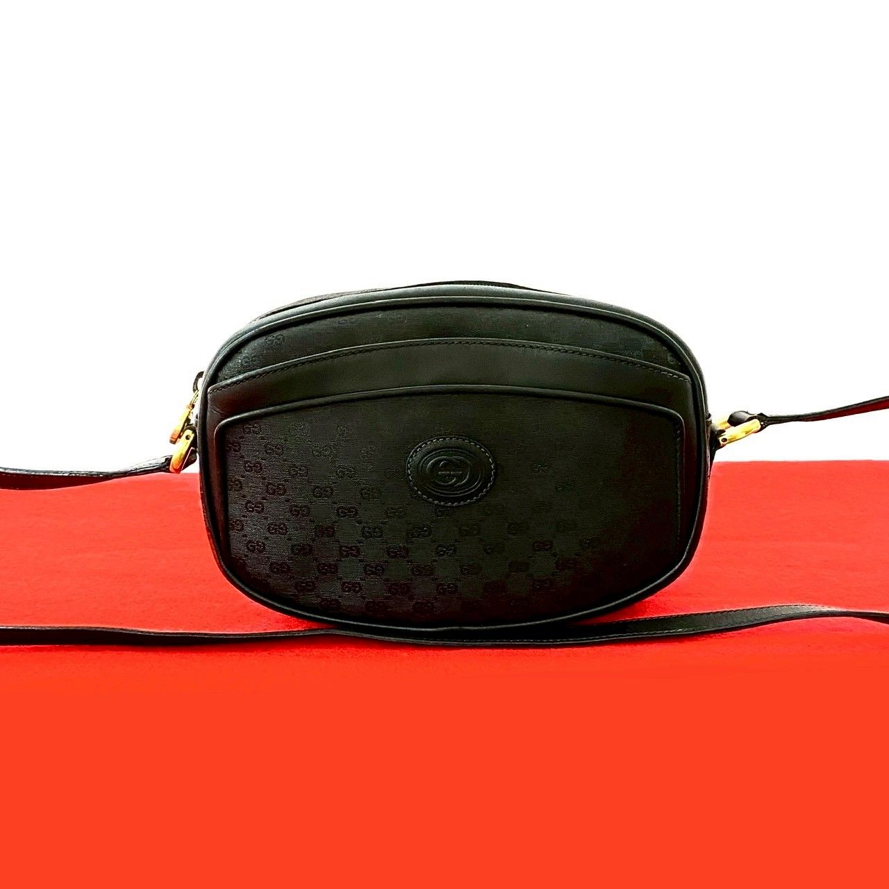 安いセール 美品 GUCCI オールドグッチショルダーバッグ 【公式通販】