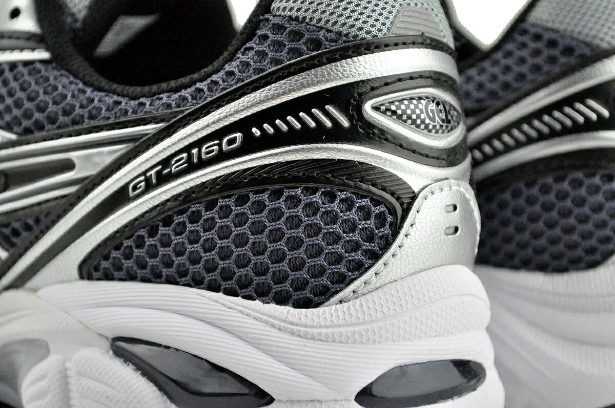 ピュアシルバー asics