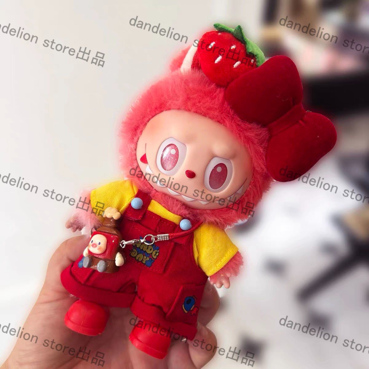 東方神起 ユノ ぬいぐるみ 可愛いいちごの洋服付き Amazon.co.jp: 東方神起ぬいぐるみ ユノ ユンホ 10cm : おもちゃ